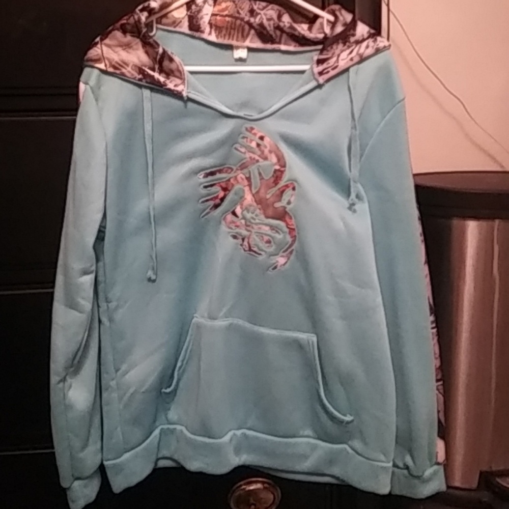 Womens xl camo turquoise sweatshirt